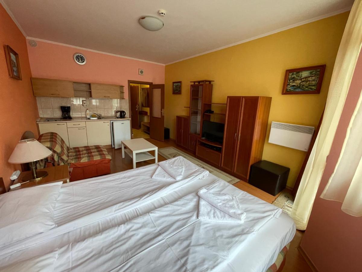 Persey Flora Apartments Borovets Eksteriør billede