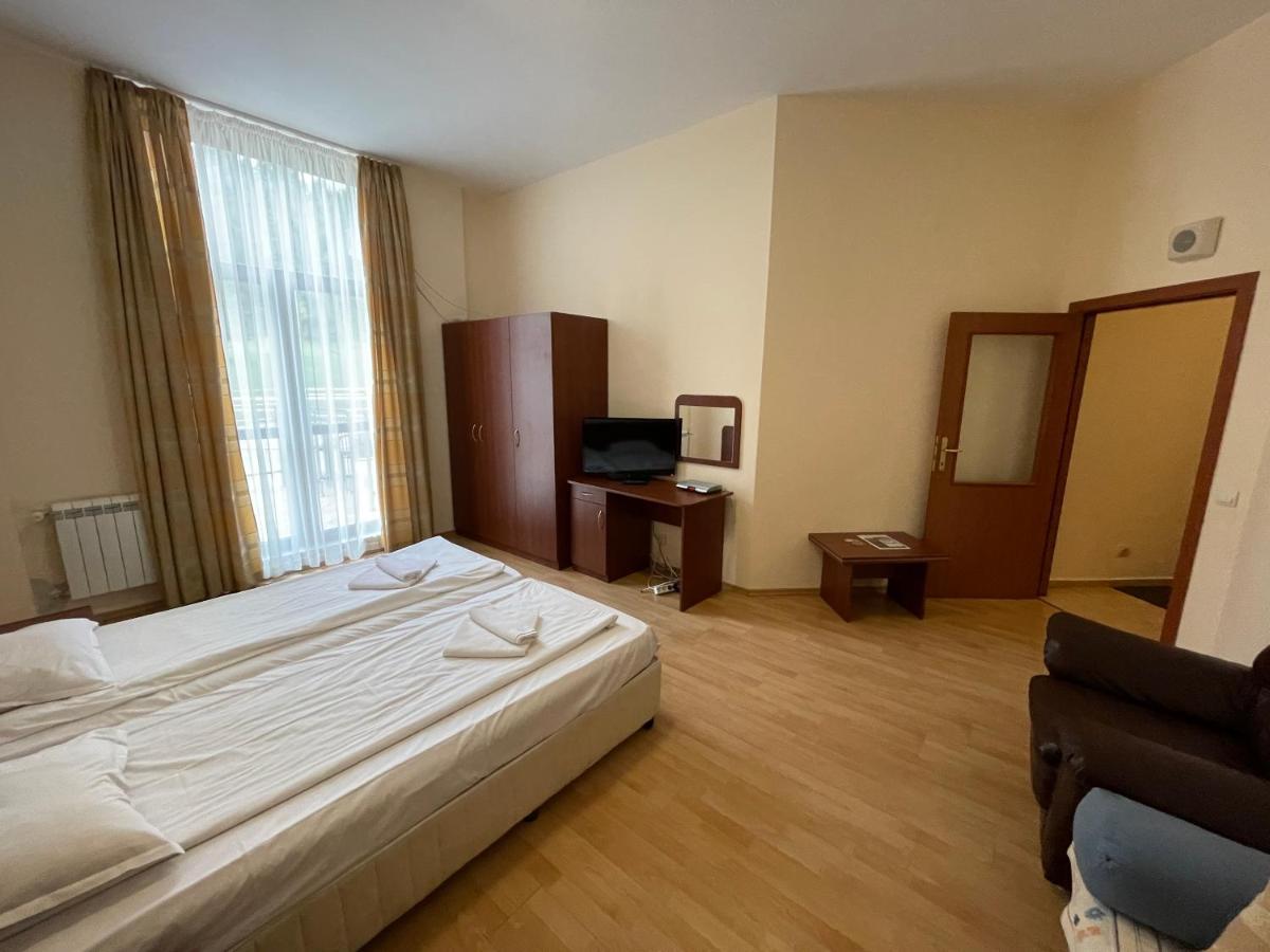 Persey Flora Apartments Borovets Eksteriør billede